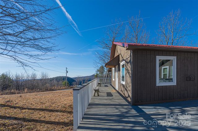 7042 Martin Lane, Morganton, NC 28655