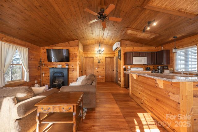 7042 Martin Lane, Morganton, NC 28655