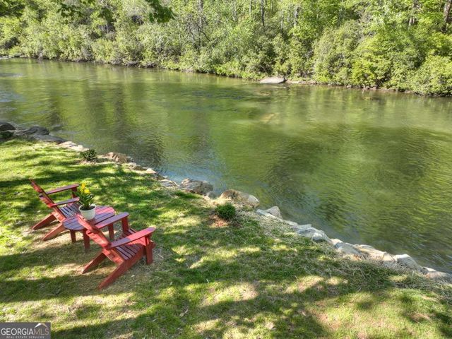 730 Riverside Lane, Blue Ridge, GA 30513