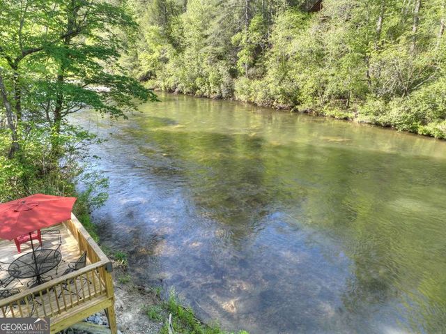 730 Riverside Lane, Blue Ridge, GA 30513