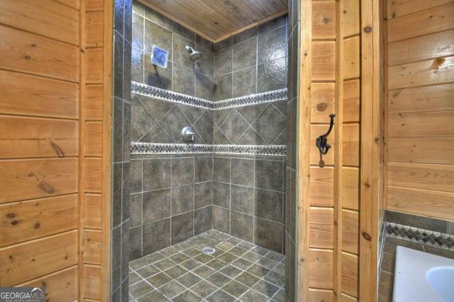 730 Riverside Lane, Blue Ridge, GA 30513