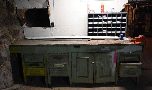 390 Cedar Street, Manchester, NH 03103