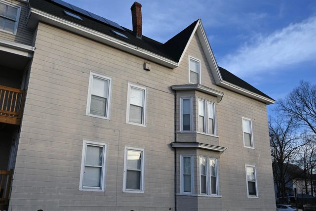 390 Cedar Street, Manchester, NH 03103