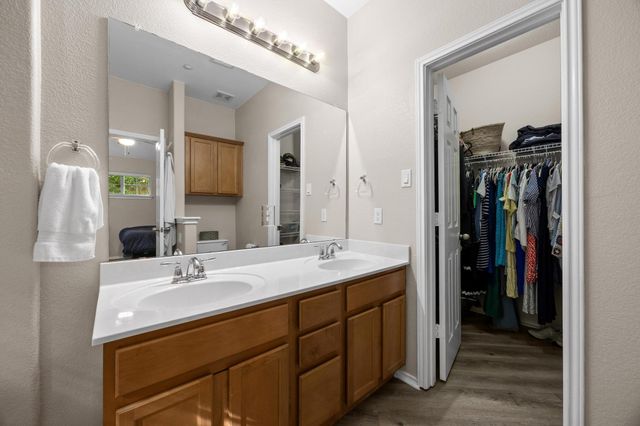 1310 W Parmer LN 9B, Austin, TX 78727