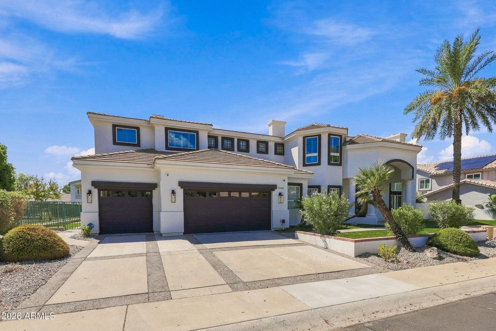5881 W DEL LAGO Circle, Glendale, AZ 85308 — exterior