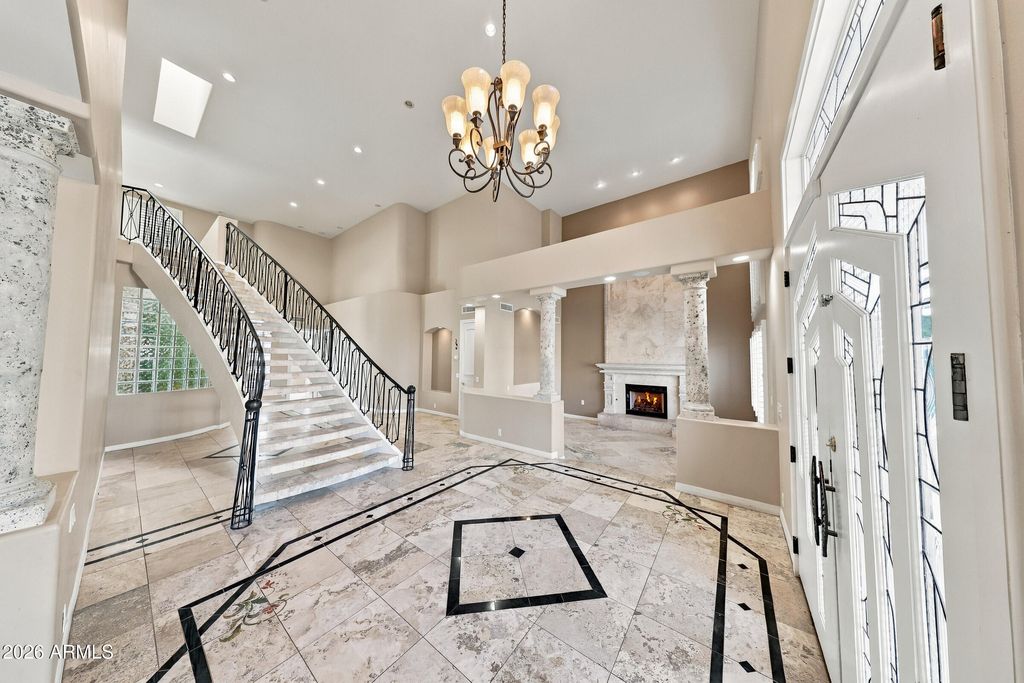 5881 W DEL LAGO Circle, Glendale, AZ 85308 — photo 4