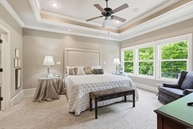 32 Winthrop Point, Little Rock, AR 72211