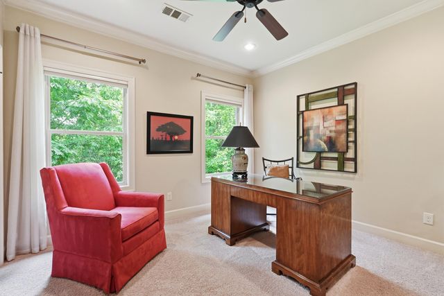 32 Winthrop Point, Little Rock, AR 72211