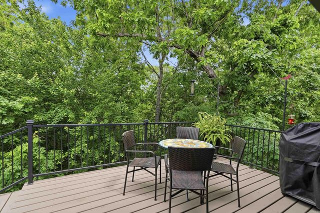 32 Winthrop Point, Little Rock, AR 72211