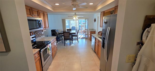 2260 SANDLEWOOD DRIVE, Venice, FL 34293