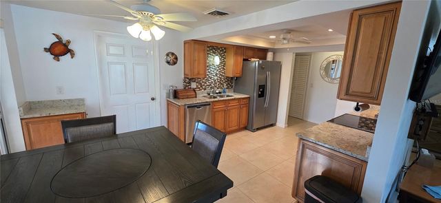 2260 SANDLEWOOD DRIVE, Venice, FL 34293