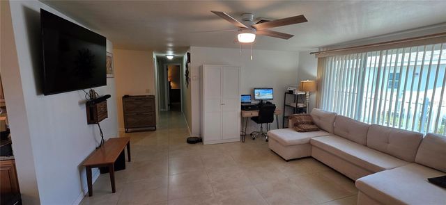 2260 SANDLEWOOD DRIVE, Venice, FL 34293