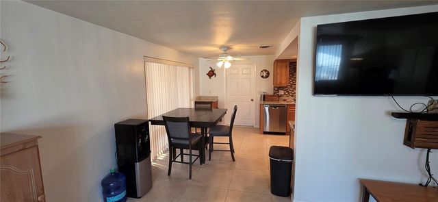 2260 SANDLEWOOD DRIVE, Venice, FL 34293