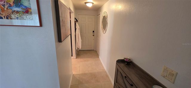 2260 SANDLEWOOD DRIVE, Venice, FL 34293