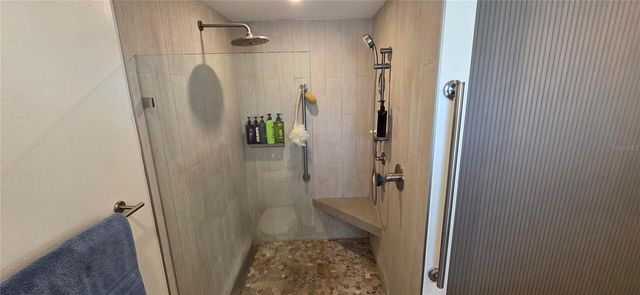 2260 SANDLEWOOD DRIVE, Venice, FL 34293