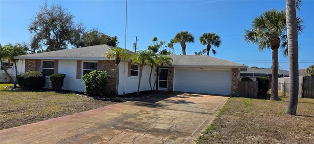 2260 SANDLEWOOD DRIVE, Venice, FL 34293