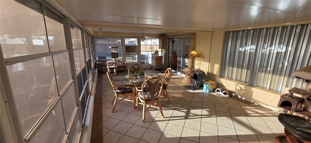 2260 SANDLEWOOD DRIVE, Venice, FL 34293