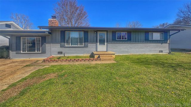 124 Granada Drive, Mannford, OK 74044