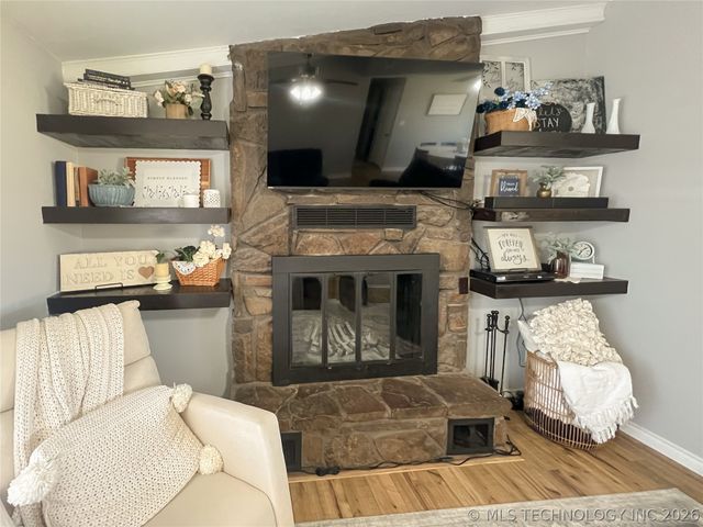 124 Granada Drive, Mannford, OK 74044