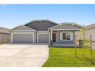 566 Grant St, Umatilla, OR 97882