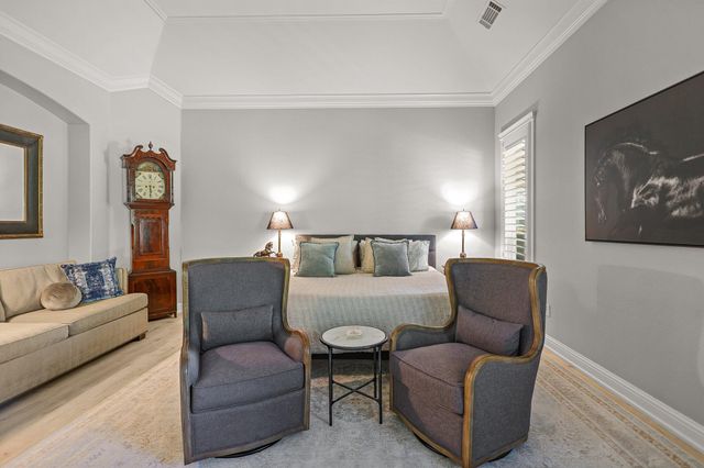2608 La Rinconada Place, Redding, CA 96002