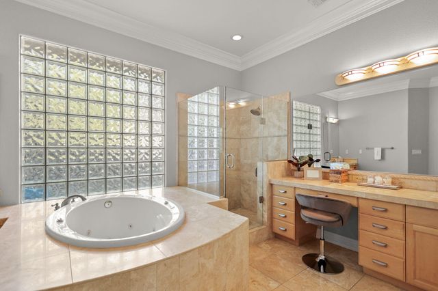 2608 La Rinconada Place, Redding, CA 96002