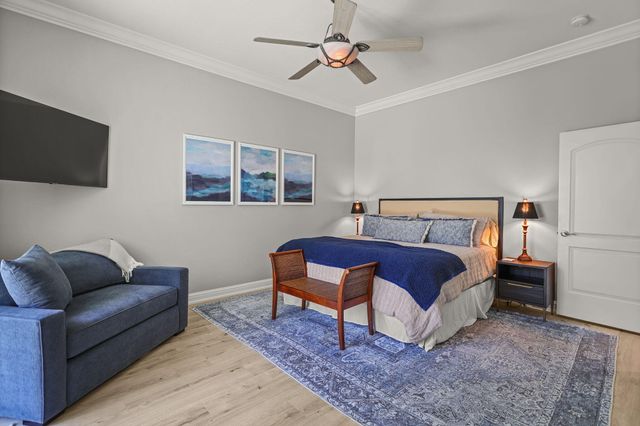 2608 La Rinconada Place, Redding, CA 96002