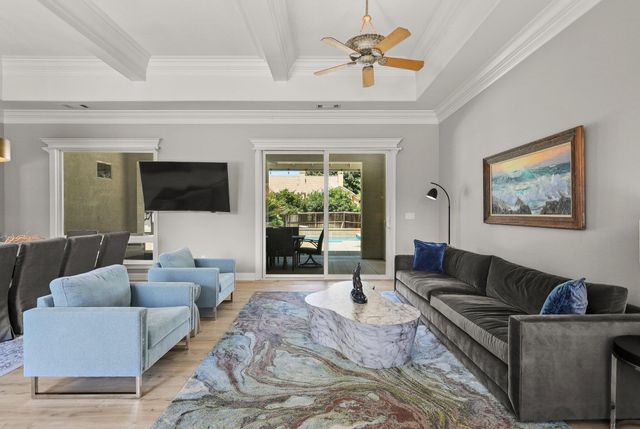 2608 La Rinconada Place, Redding, CA 96002