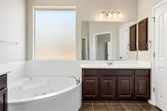 9905 Whitley Bay DR, Austin, TX 78717