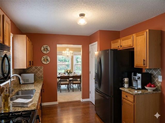 3939 Craggy Perch, Douglasville, GA 30135