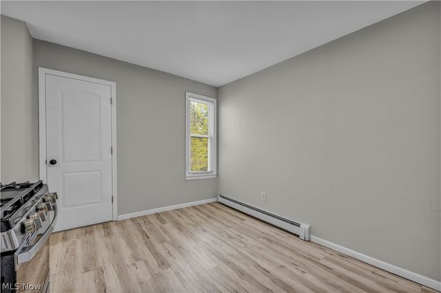 3010 Daisy Avenue Up, Cleveland, OH 44109