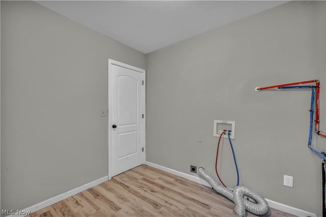 3010 Daisy Avenue Up, Cleveland, OH 44109