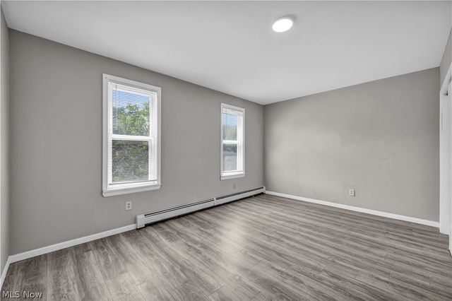 3010 Daisy Avenue Up, Cleveland, OH 44109
