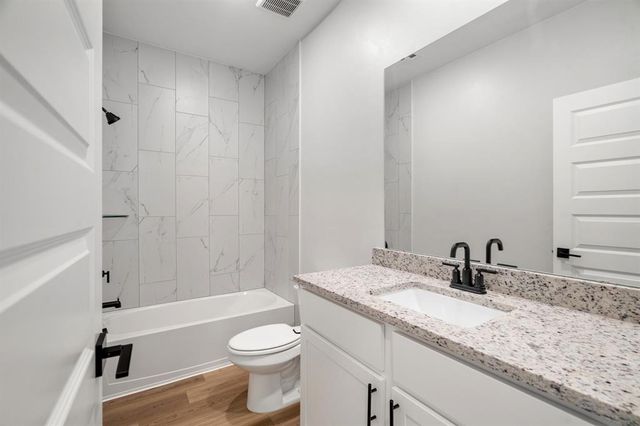 11949 SW 30th Street, Yukon, OK 73099