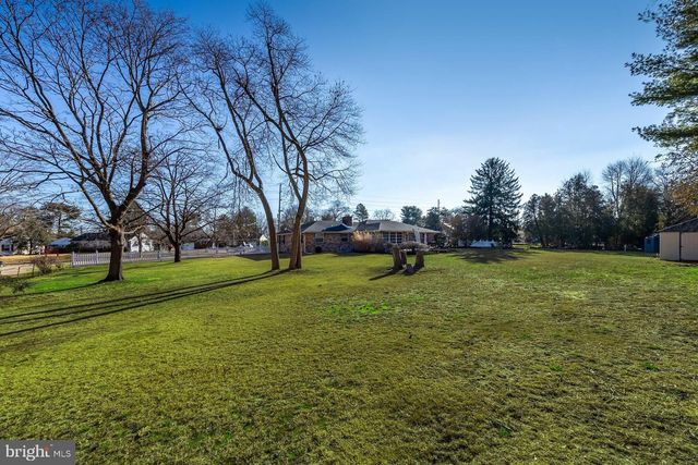 135 MELLON AVE, Gibbstown, NJ 08027