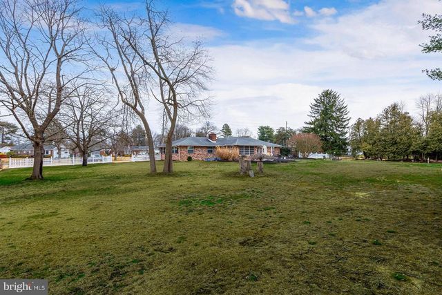 135 MELLON AVE, Gibbstown, NJ 08027