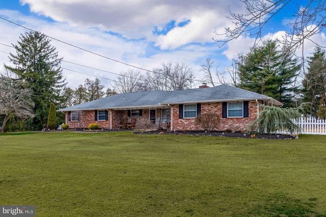 135 MELLON AVE, Gibbstown, NJ 08027