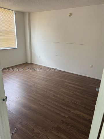 15600 NW 7th Ave 301-1, Miami, FL 33169