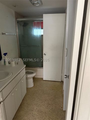 15600 NW 7th Ave 301-1, Miami, FL 33169