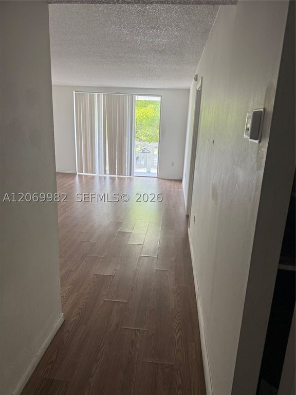 15600 NW 7th Ave 301-1, Miami, FL 33169
