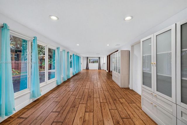5501 Pine Terrace, Plantation, FL 33317
