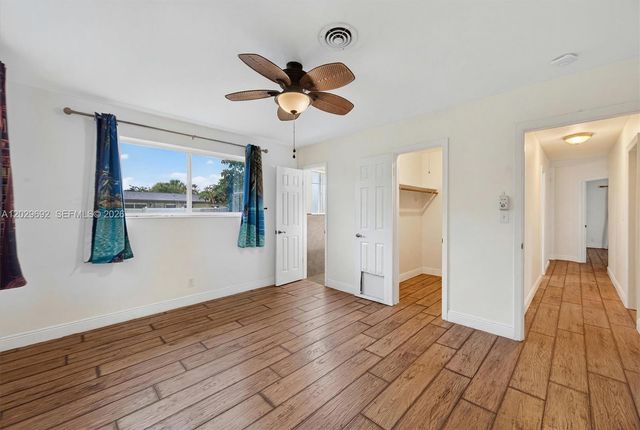 5501 Pine Terrace, Plantation, FL 33317