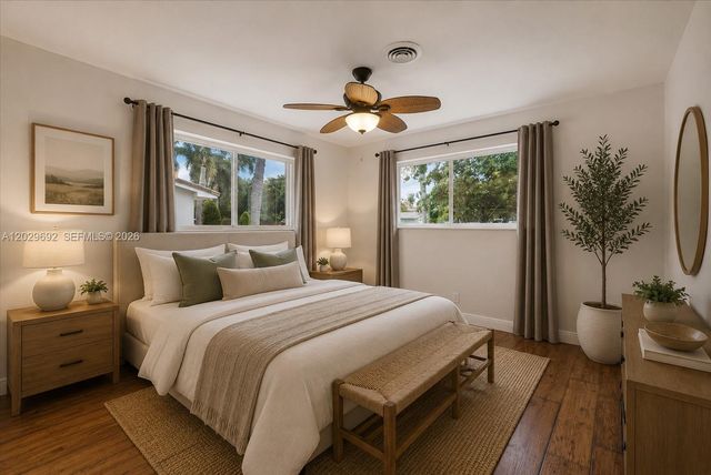 5501 Pine Terrace, Plantation, FL 33317
