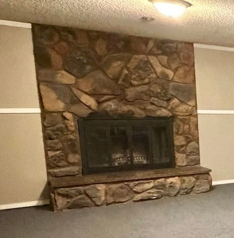 2982 S Richmond Ct, Wichita, KS 67217