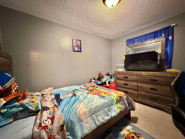 2982 S Richmond Ct, Wichita, KS 67217