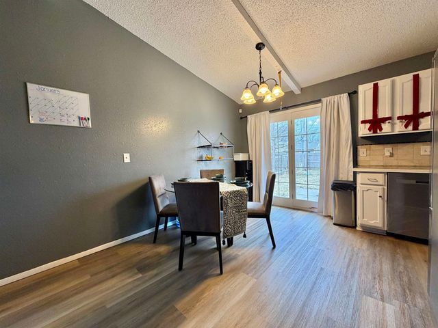 2982 S Richmond Ct, Wichita, KS 67217