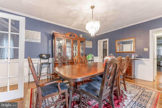 573 E LINCOLN HWY, Coatesville, PA 19320