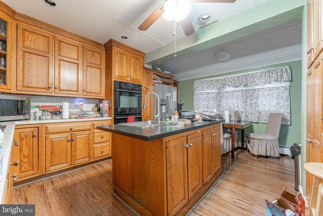 573 E LINCOLN HWY, Coatesville, PA 19320