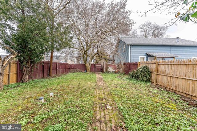 573 E LINCOLN HWY, Coatesville, PA 19320