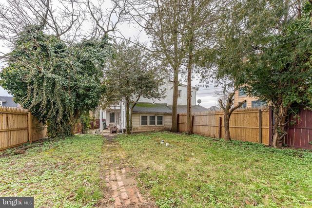 573 E LINCOLN HWY, Coatesville, PA 19320